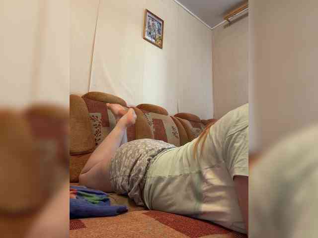 MilfaSguirt webcam