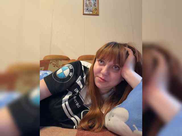 MilfaSguirt webcam