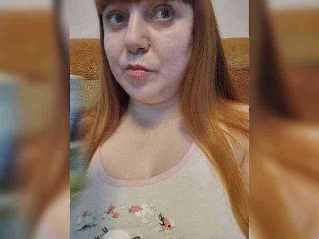 MilfaSguirt webcam