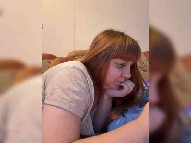 MilfaSguirt webcam