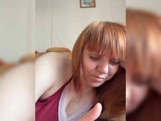 MilfaSguirt webcam