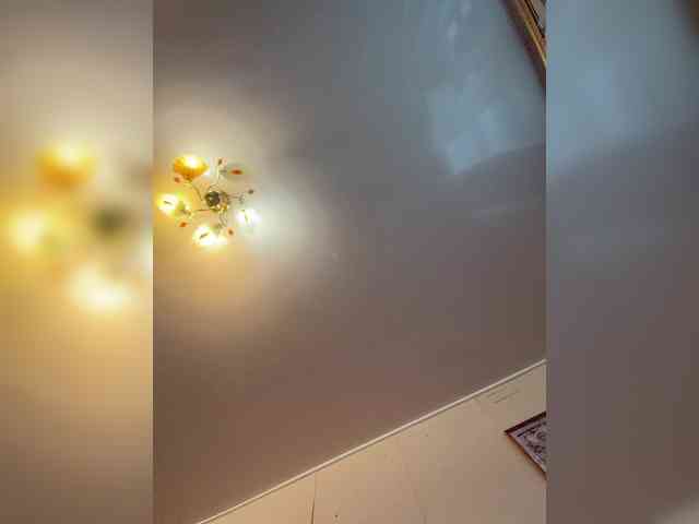MilfaSguirt webcam