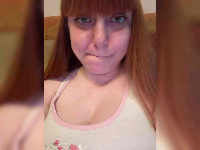 MilfaSguirt webcam