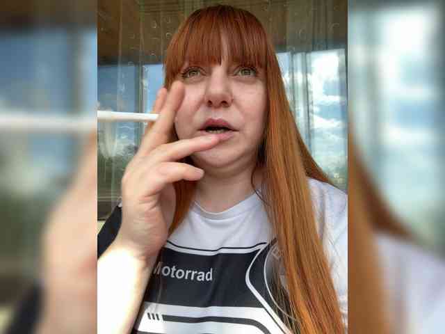 MilfaSguirt webcam