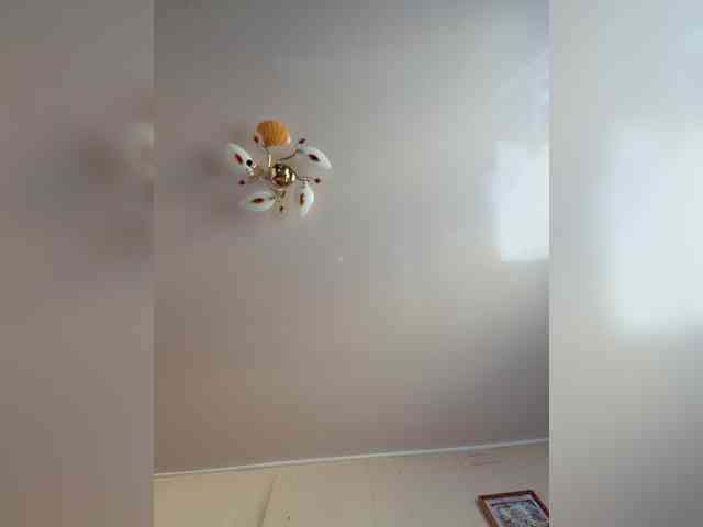 MilfaSguirt webcam