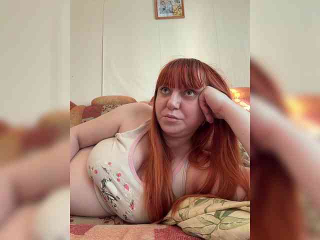 MilfaSguirt webcam
