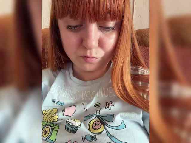 MilfaSguirt webcam