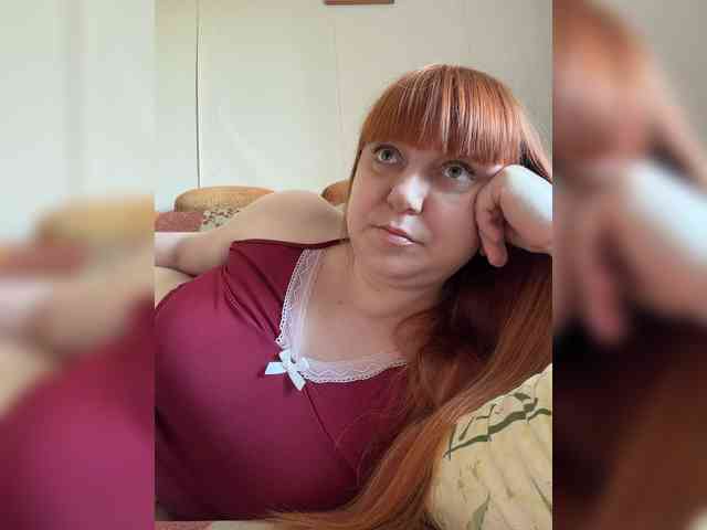 MilfaSguirt webcam