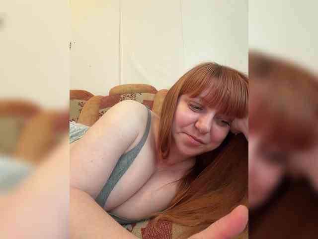 MilfaSguirt webcam