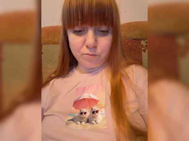 MilfaSguirt webcam