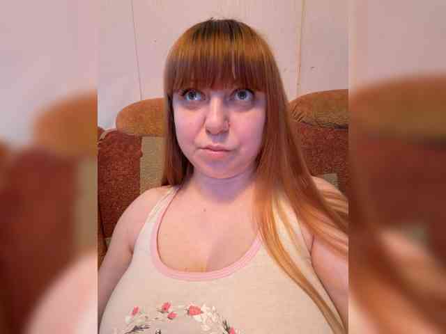 MilfaSguirt webcam