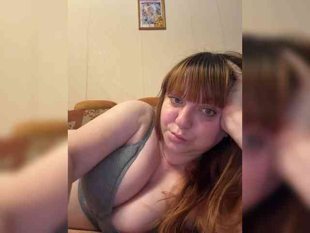 MilfaSguirt webcam