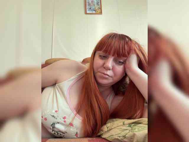 MilfaSguirt webcam
