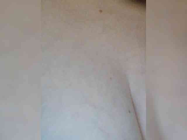 MilfaSguirt webcam