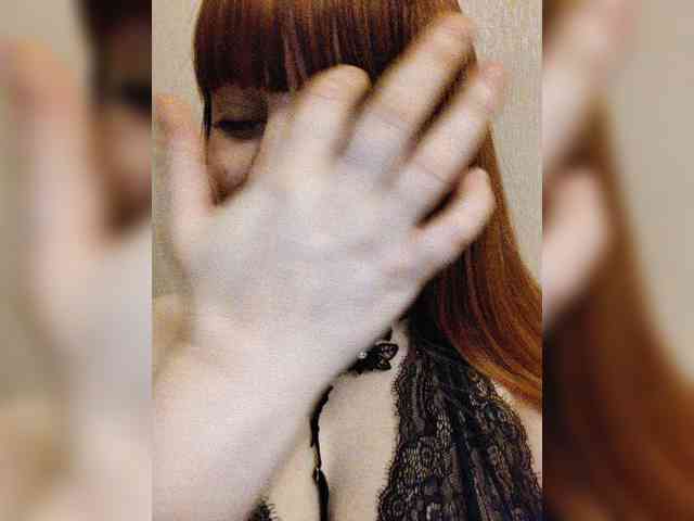 MilfaSguirt webcam