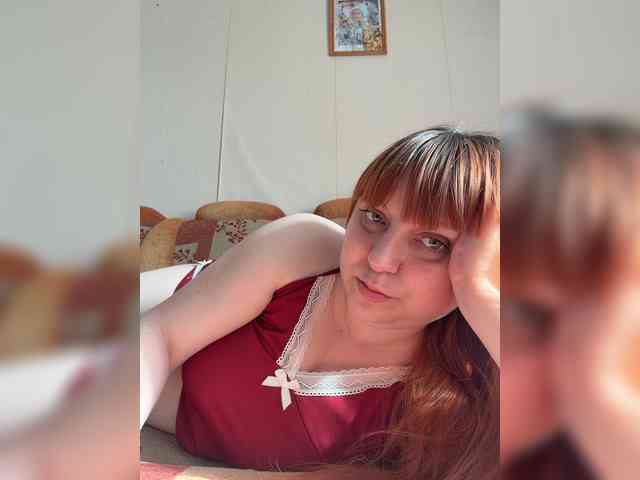MilfaSguirt webcam