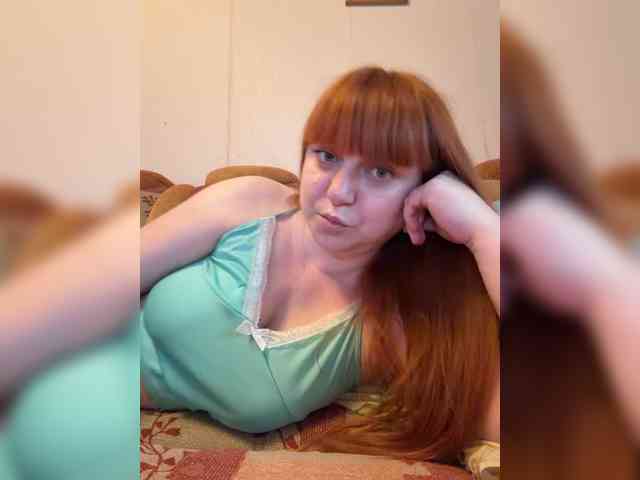 MilfaSguirt webcam