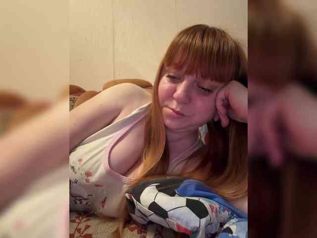 MilfaSguirt webcam