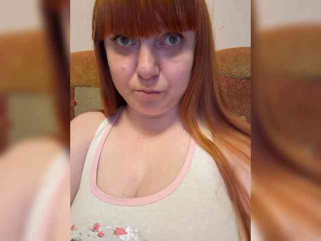 MilfaSguirt webcam