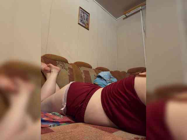MilfaSguirt webcam