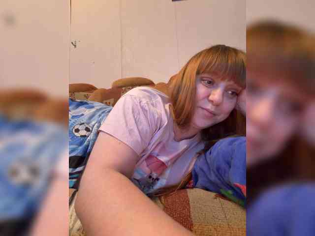 MilfaSguirt webcam