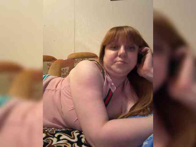 MilfaSguirt webcam