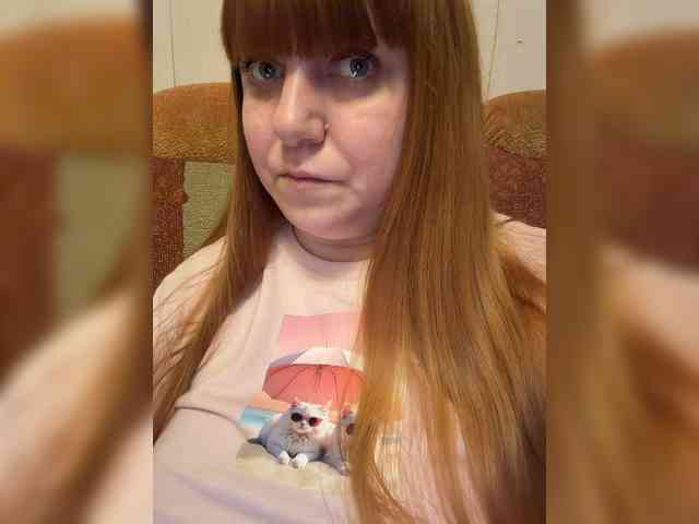 MilfaSguirt webcam