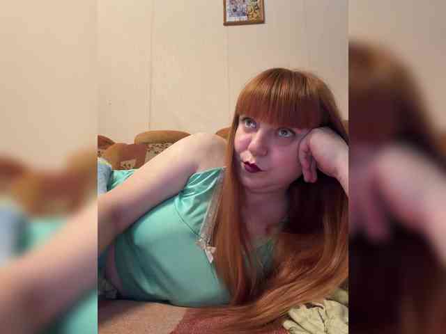MilfaSguirt webcam