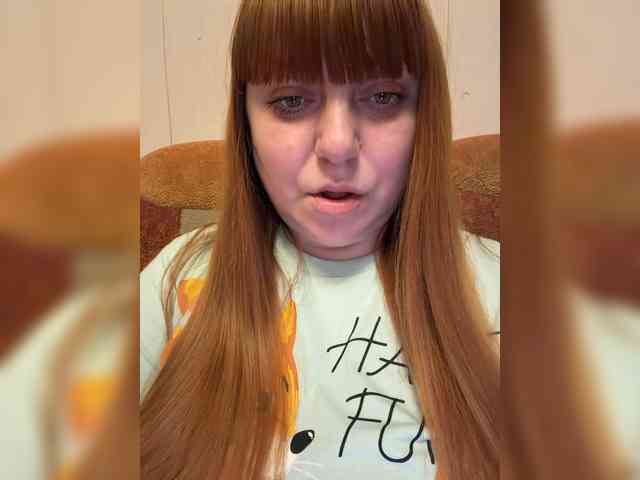MilfaSguirt webcam