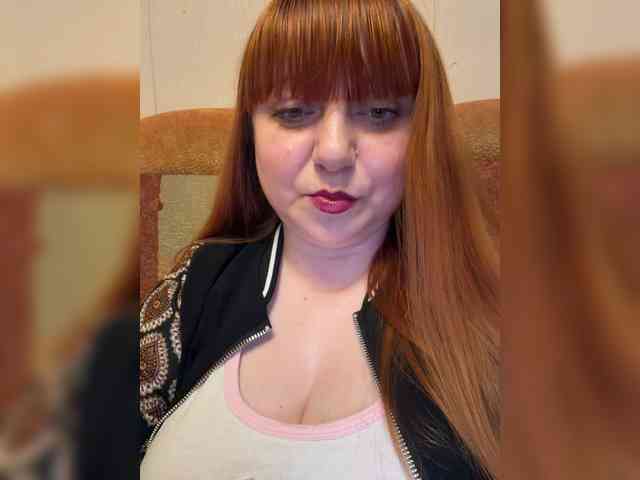 MilfaSguirt webcam