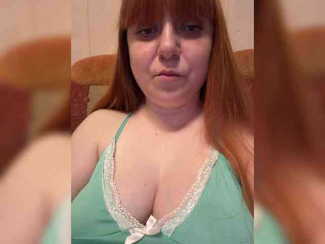 MilfaSguirt webcam