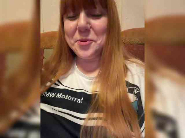 MilfaSguirt webcam