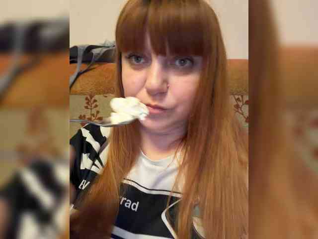 MilfaSguirt webcam