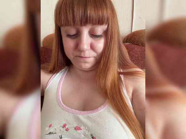 MilfaSguirt webcam