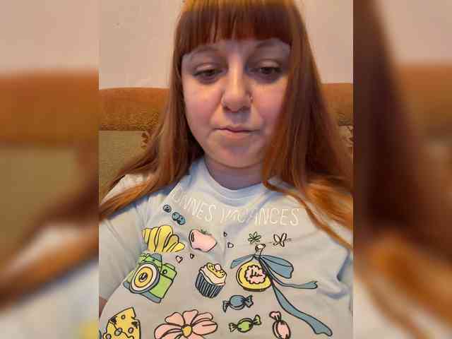 MilfaSguirt webcam