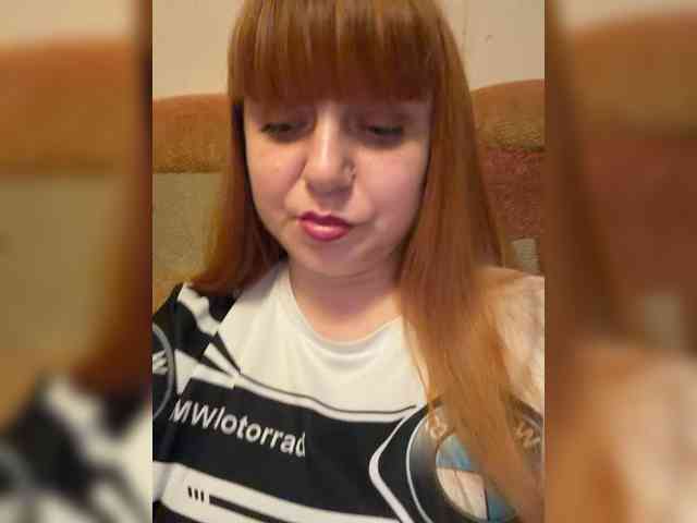 MilfaSguirt webcam