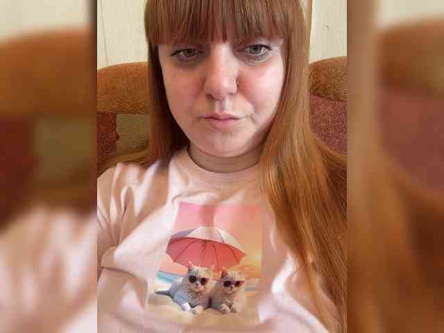 MilfaSguirt webcam