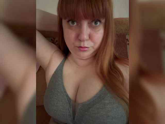 MilfaSguirt webcam