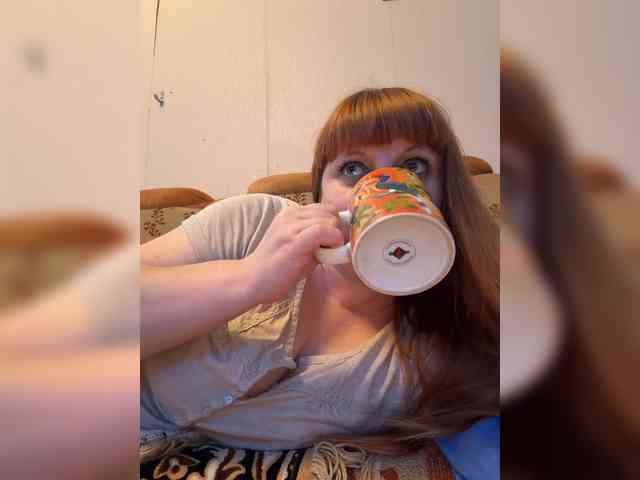MilfaSguirt webcam