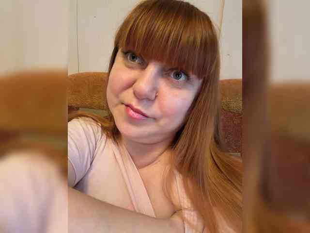 MilfaSguirt webcam
