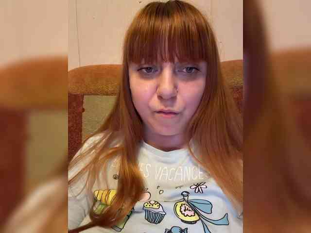 MilfaSguirt webcam