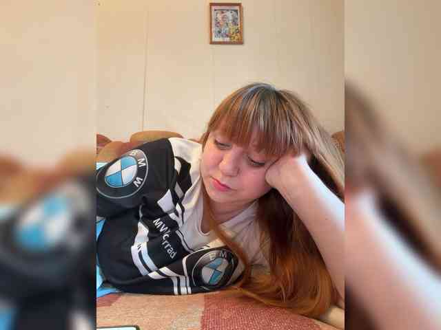 MilfaSguirt webcam