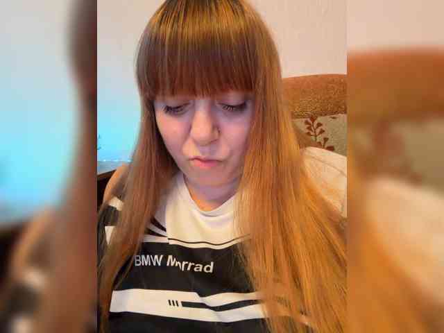 MilfaSguirt webcam