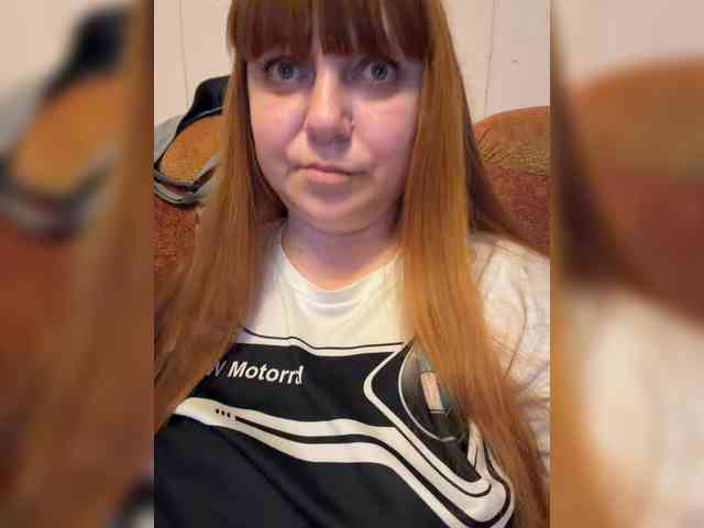 MilfaSguirt webcam