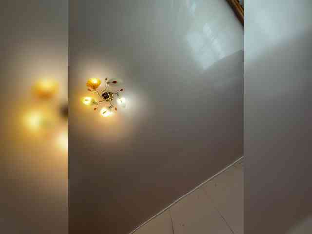 MilfaSguirt webcam