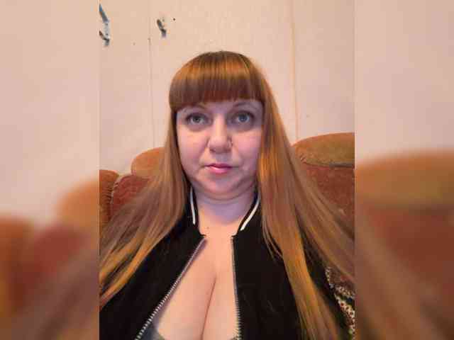 MilfaSguirt webcam