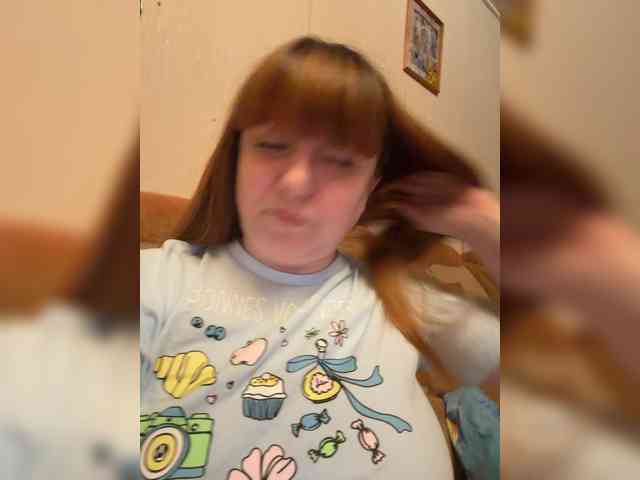 MilfaSguirt webcam