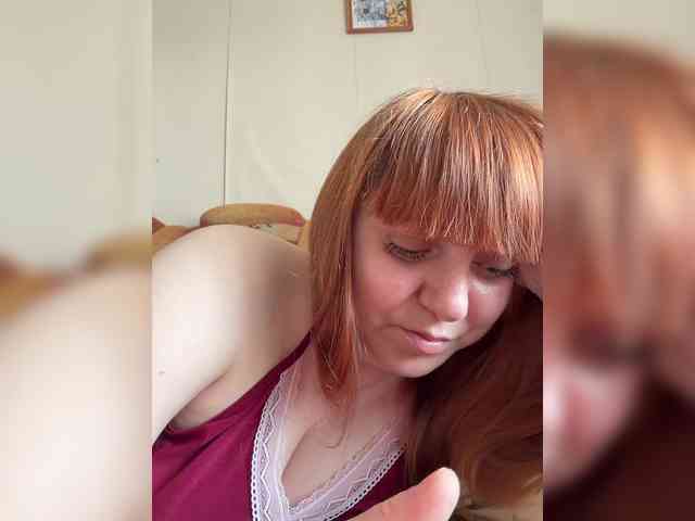 MilfaSguirt webcam