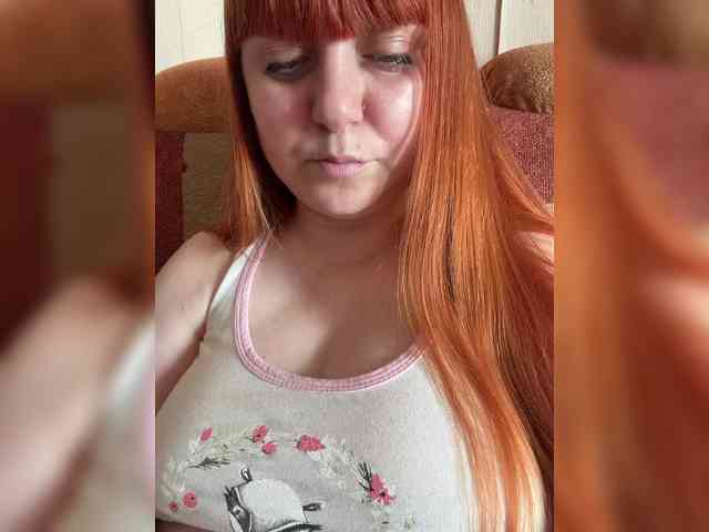 MilfaSguirt webcam