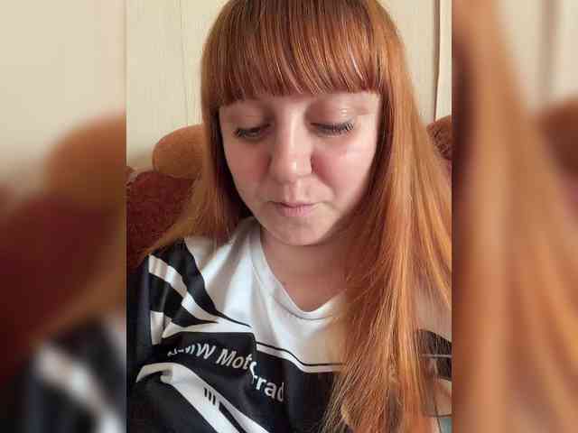 MilfaSguirt webcam